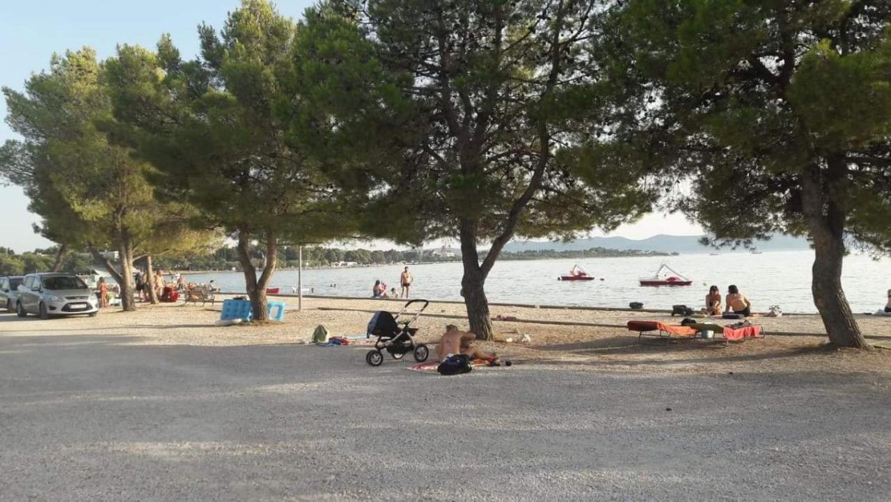 Apartmani Milka Zadar Rum bild